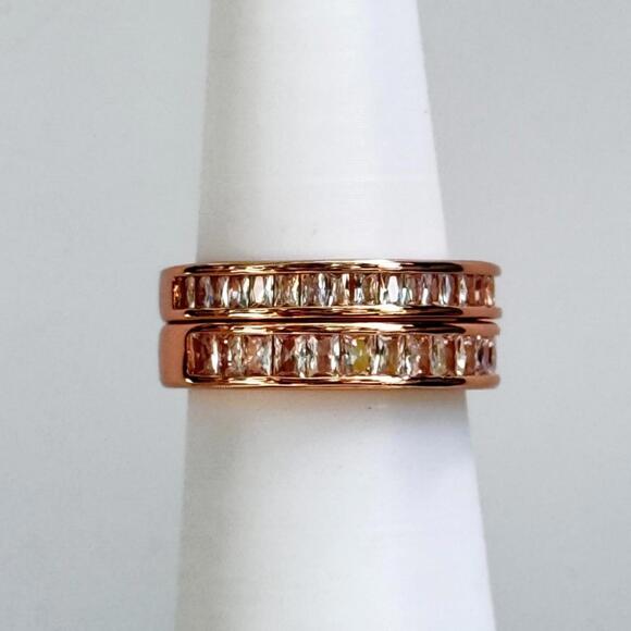 Bomb Party April 2 pc Bands Ring Sz 8 RG29601 "Strut Your Style" Cz on Rose Gold - Picture 2 of 9